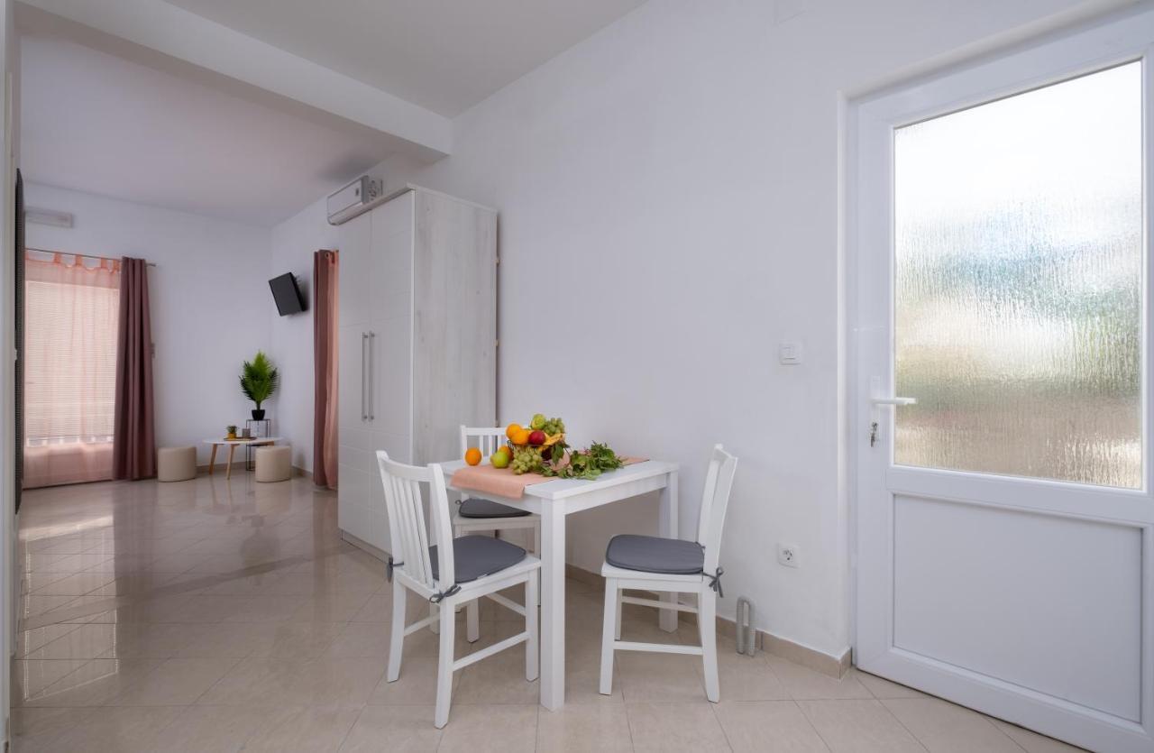 Studio Apartment Brigita Mlini Zewnętrze zdjęcie